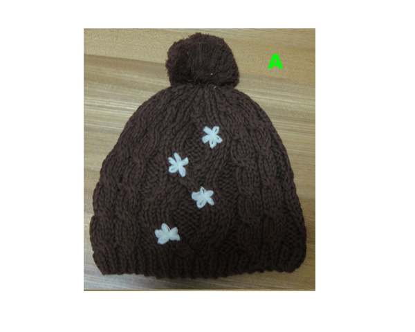 WKGL1111  Knitted hat for girl.