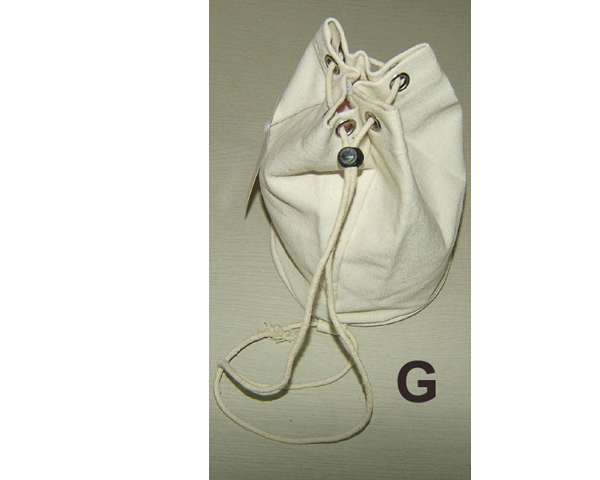 WKGL2601C    Cosmetic bag.