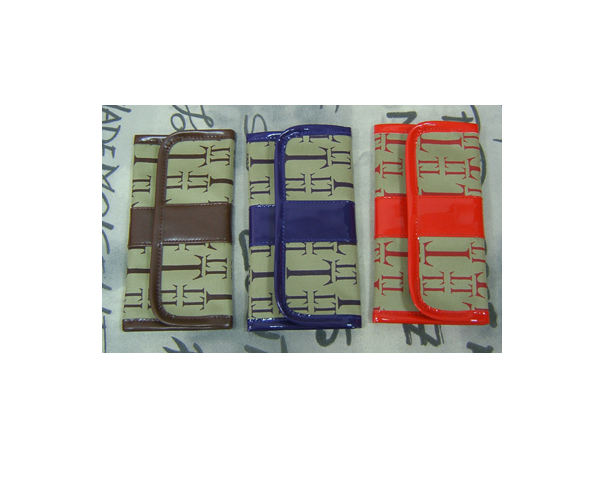 WKGL2203S  Pouch / Wallet.
