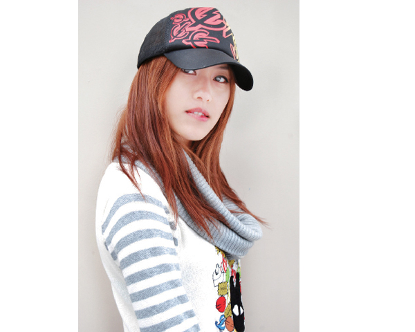WKGL1601  5 Panel cap