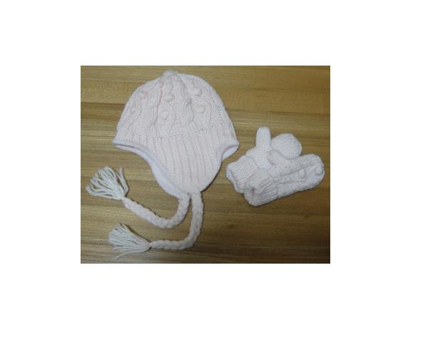 WKGL1110  Knitted hat & gloves for baby.