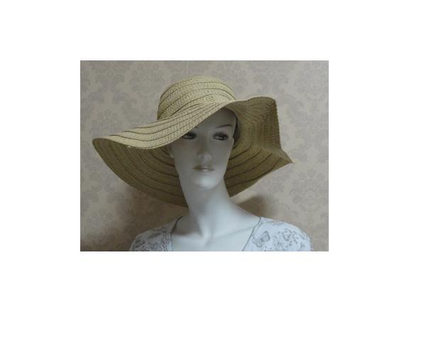 WKGL1701  Straw hat.