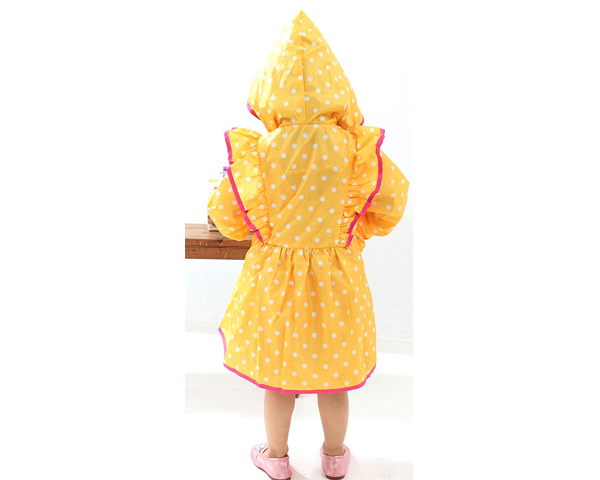 WKGL9013A  Kid's raincoat.