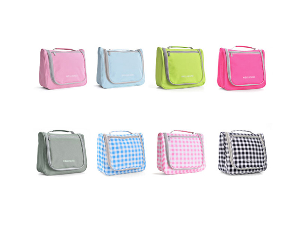 WKGL2602  Cosmetic bag.
